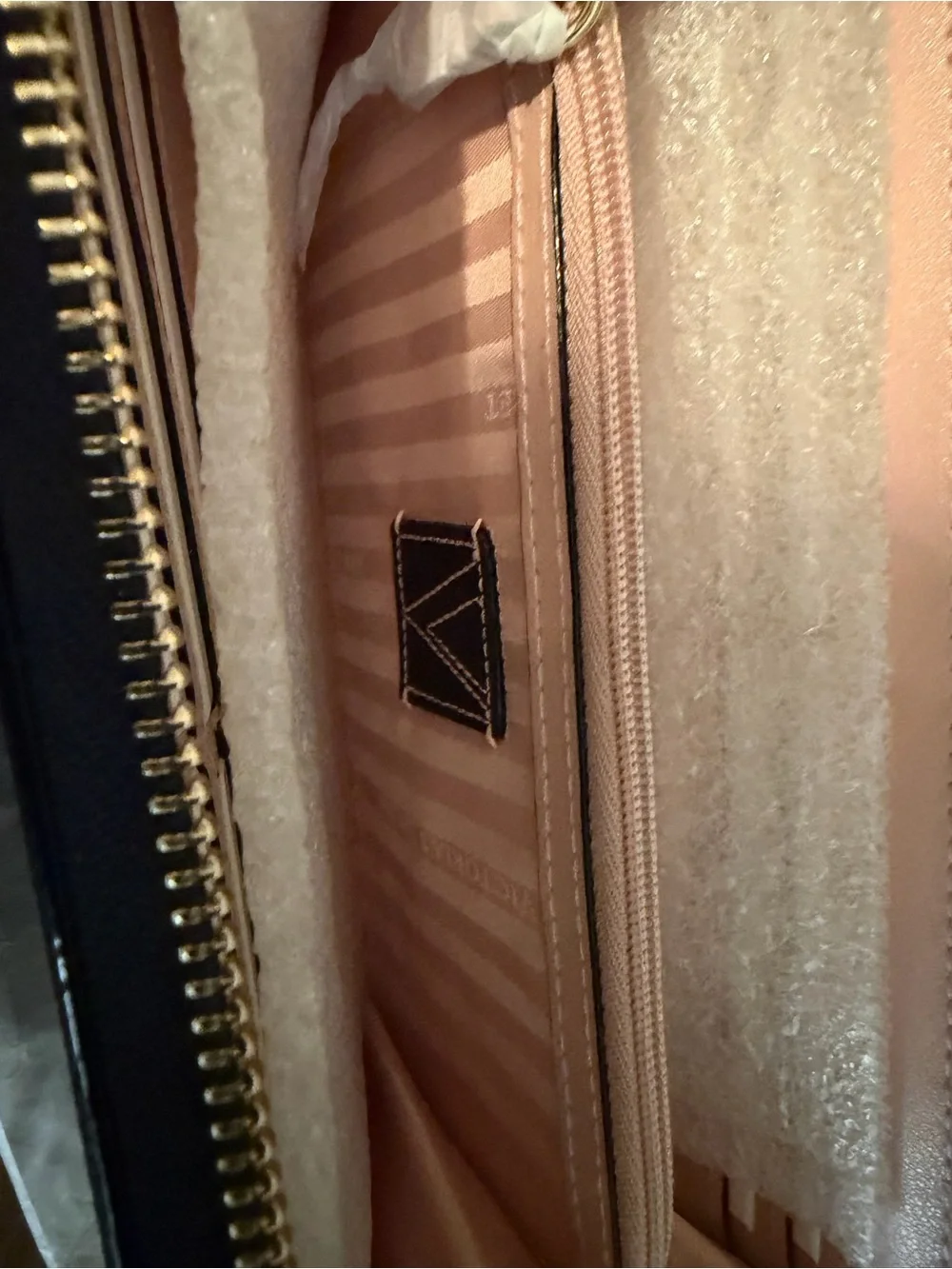 Victoria's Secret Black Quilted Long Wallet with Gold Emblem - Picture 4 of 5